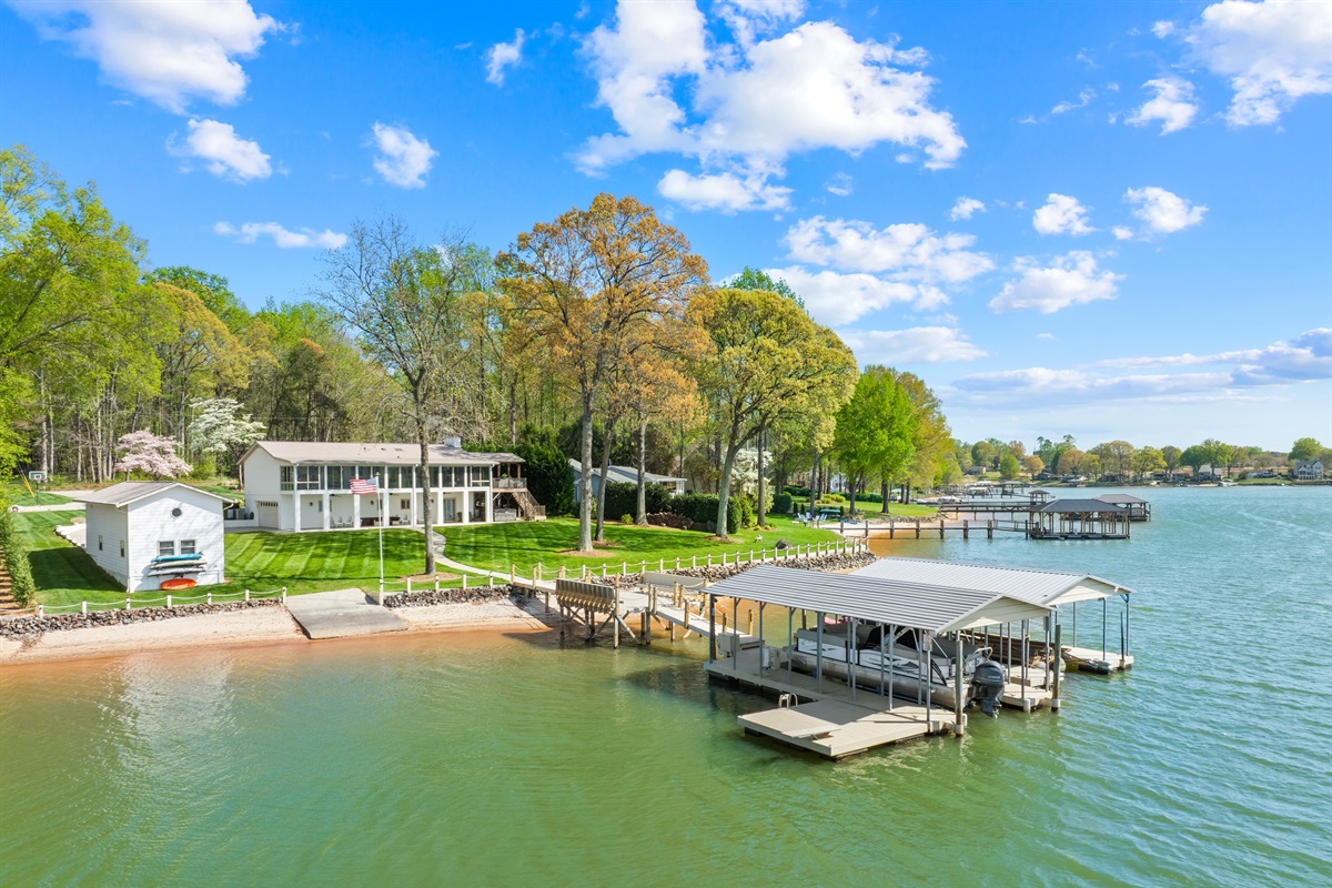 The private boat slip makes it easy for guests bringing or renting a boat.