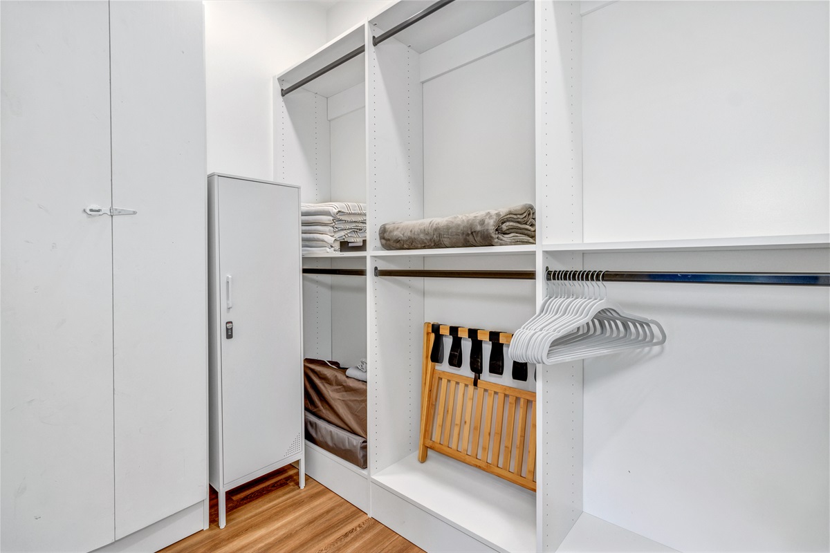 Large Walk-in closet