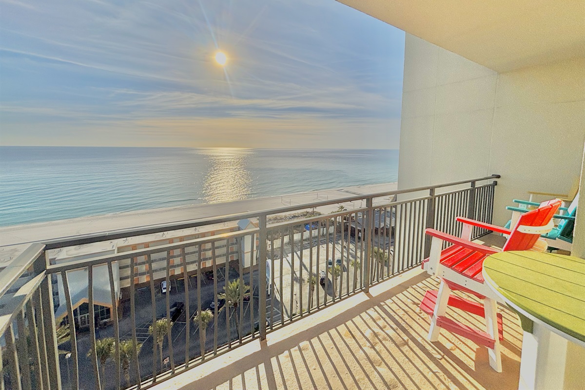 Enjoy beautiful sunsets from this corner unit!