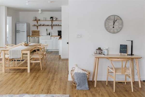 Main Level entryway & workspace