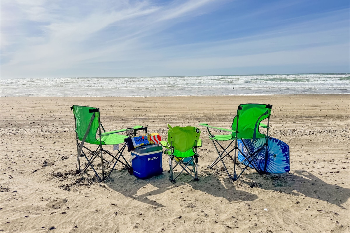 Enjoy the outdoors with you family with beach amenities for you!