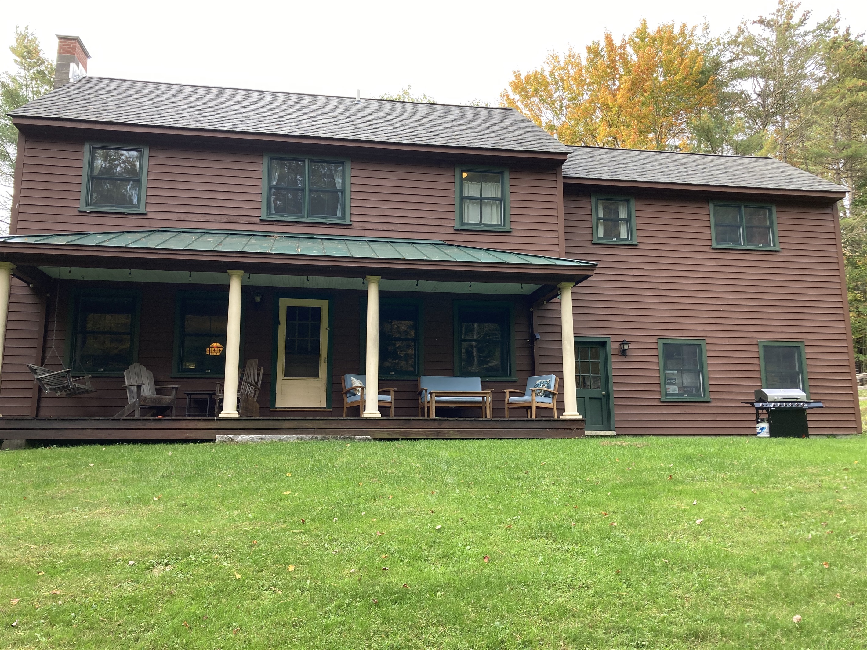 Covered rear porch
