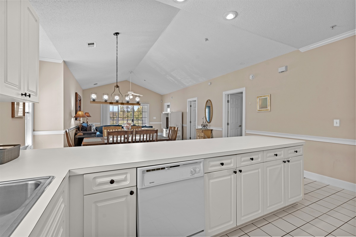 Open Floor Plan to never miss a moment during the stay
