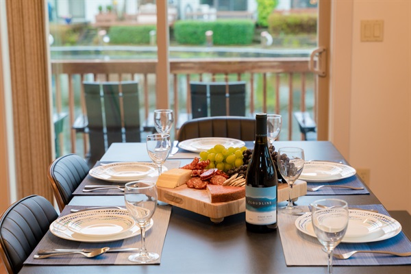 Imagine walking into a warm and inviting kitchen where you can enjoy spending time with friends with delicious local food and wine. Food is always the way to everyone's heart whether it's a leisurely breakfast or a Charcuterie board before dinner. 