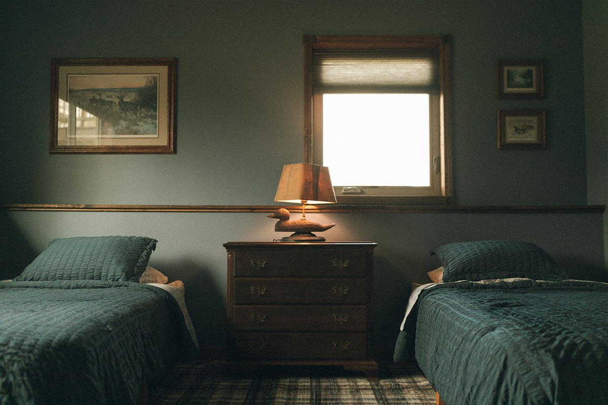 Bedroom #3 with two twin beds