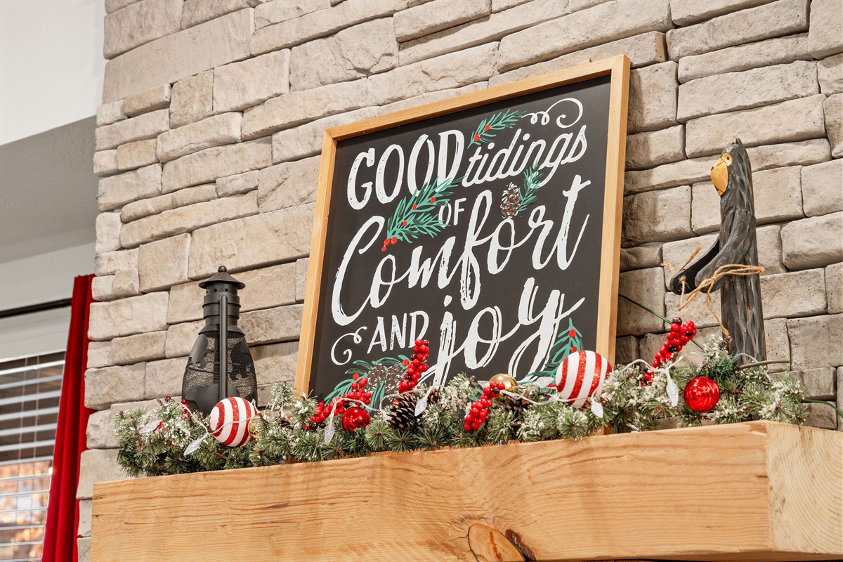 We hope that our cabin will bring you joy this season!