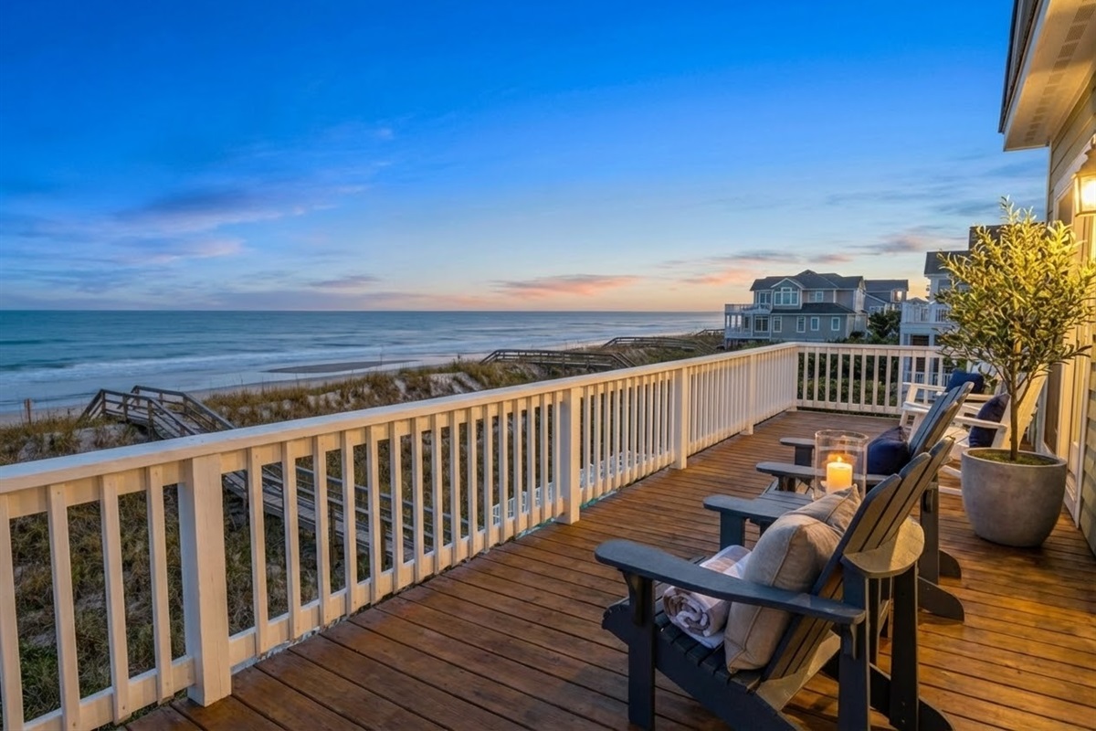 Deck with ocean-view