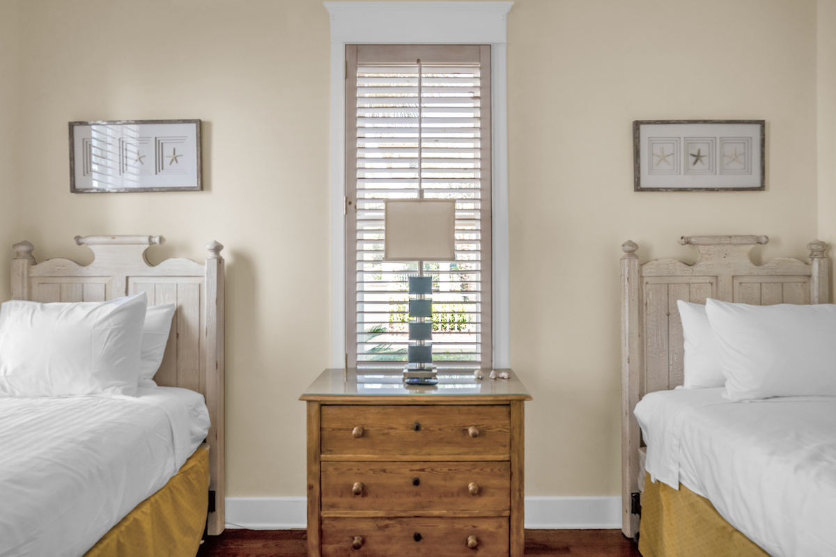 First floor twin bedroom with ensuite bath.