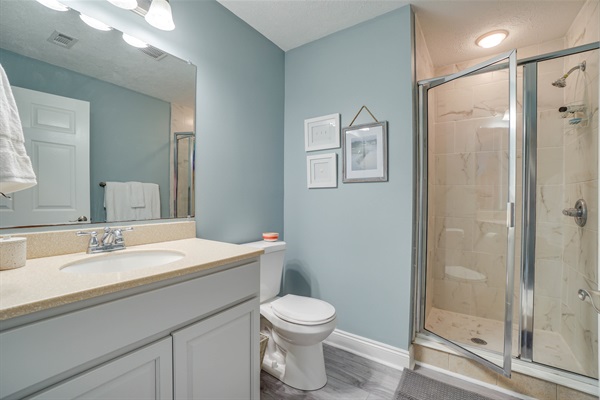 Hall Bath with Stand-up Shower