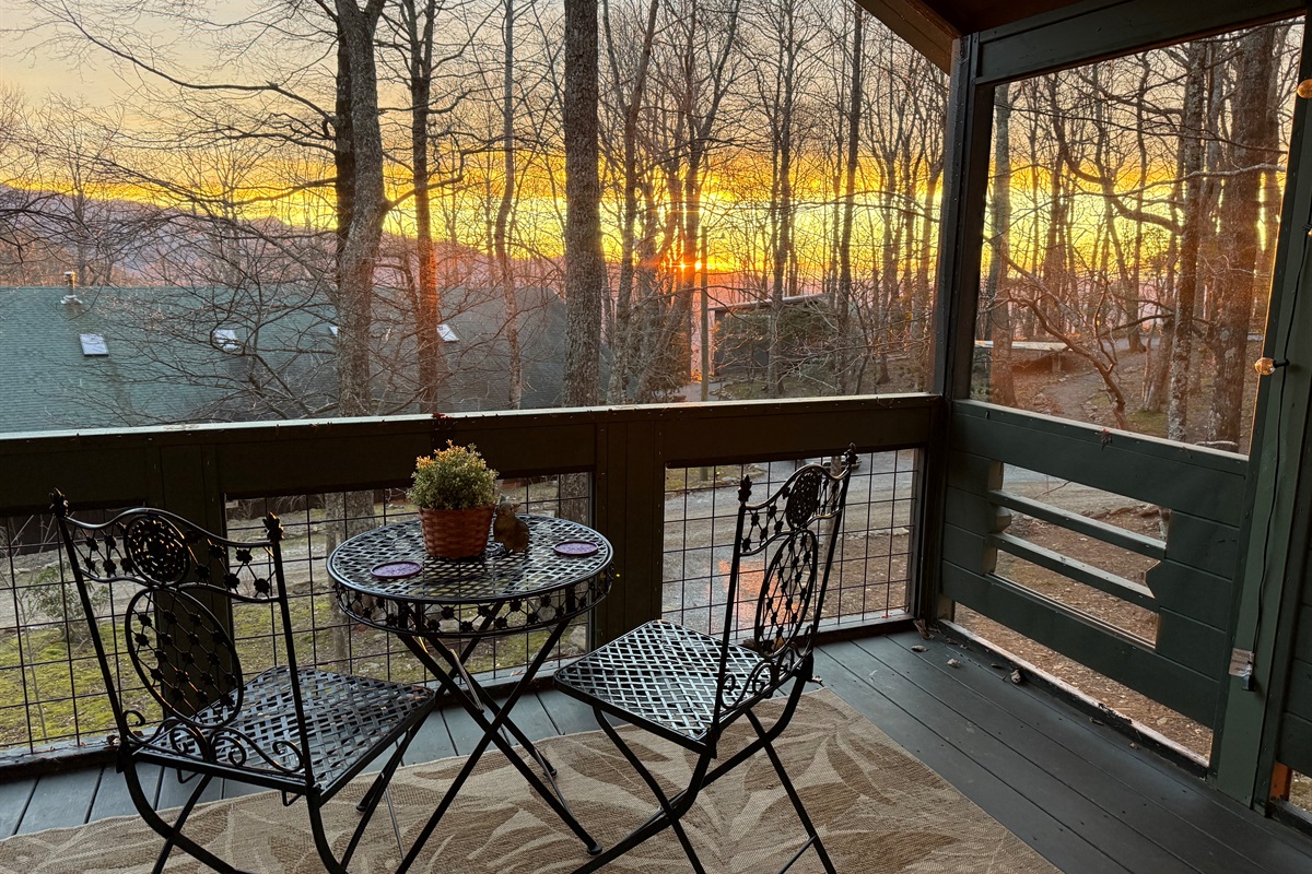 Screened Porch - Sunrise View