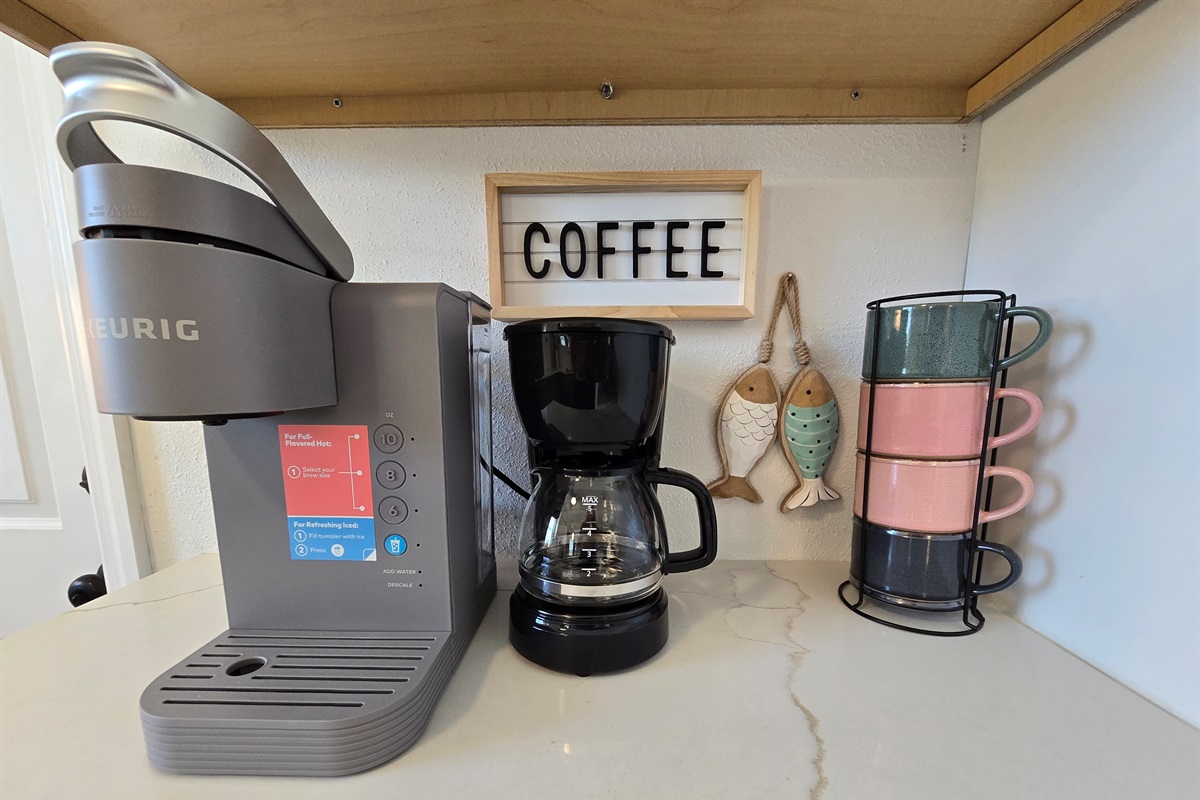 K-cup and small regular coffee maker