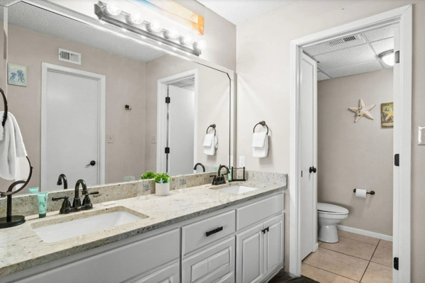 Main bathroom