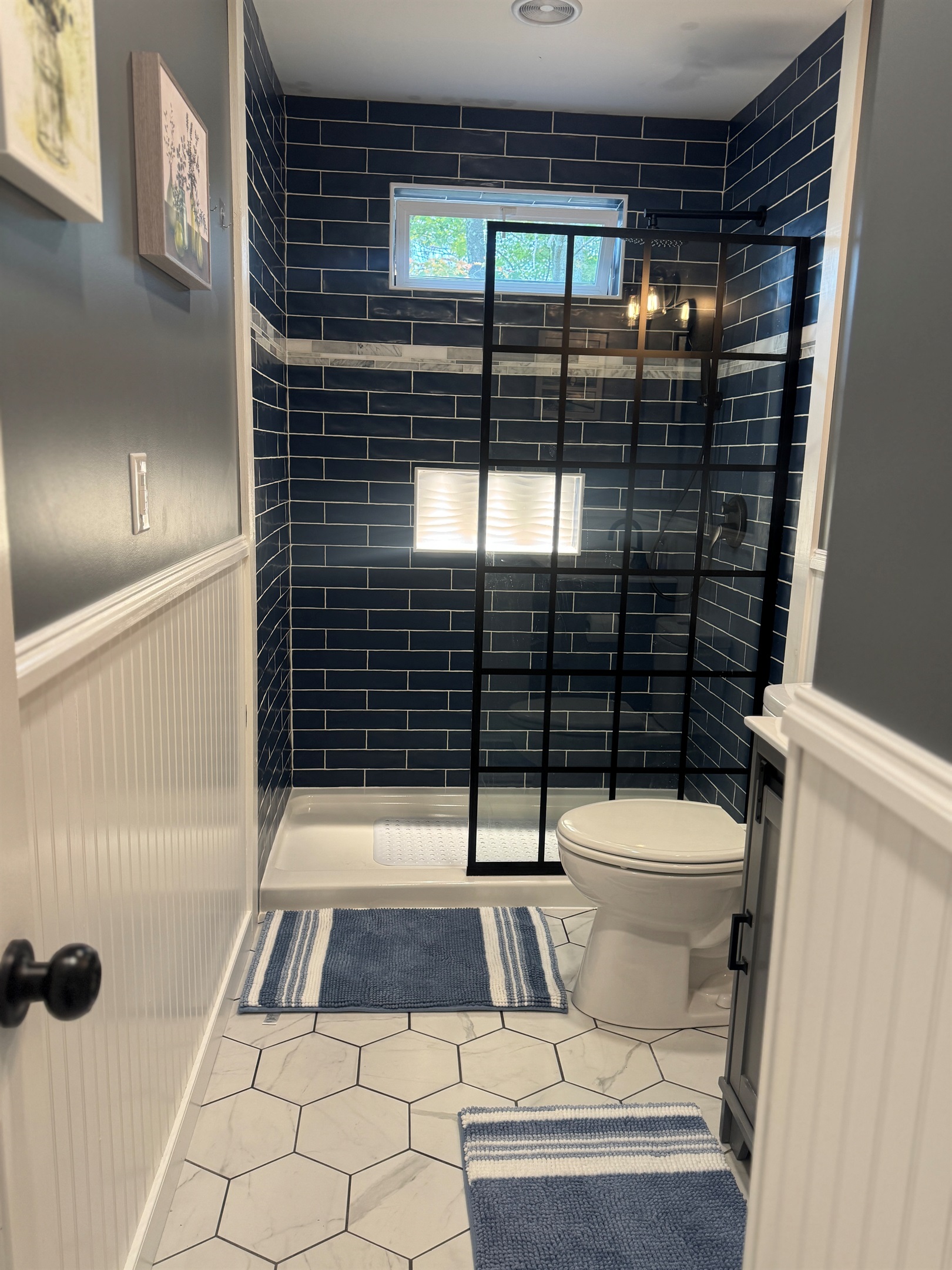 Glass shower in 1st floor bath