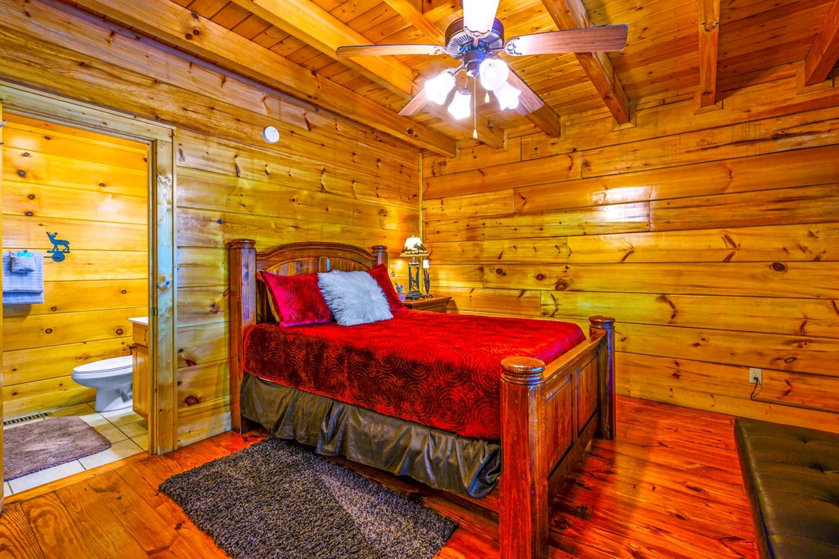 Bedroom 2 with en-suite bathroom