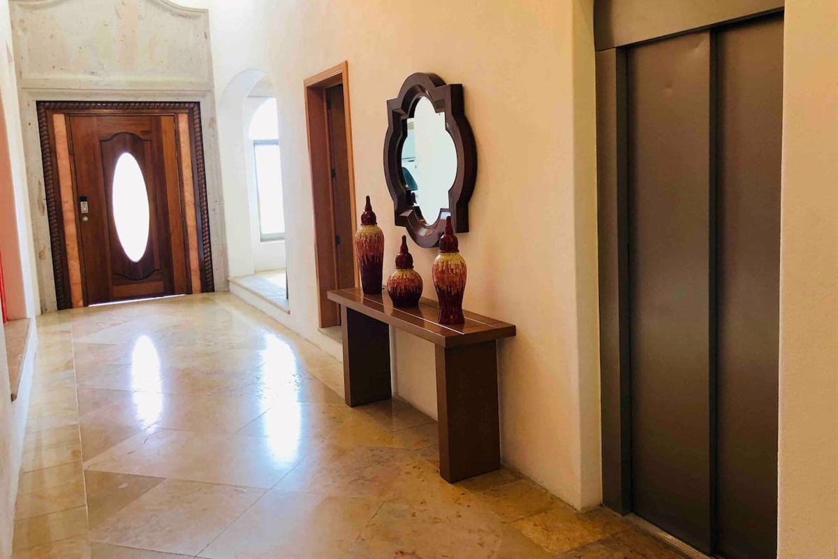 Entrance hallway and elevator 