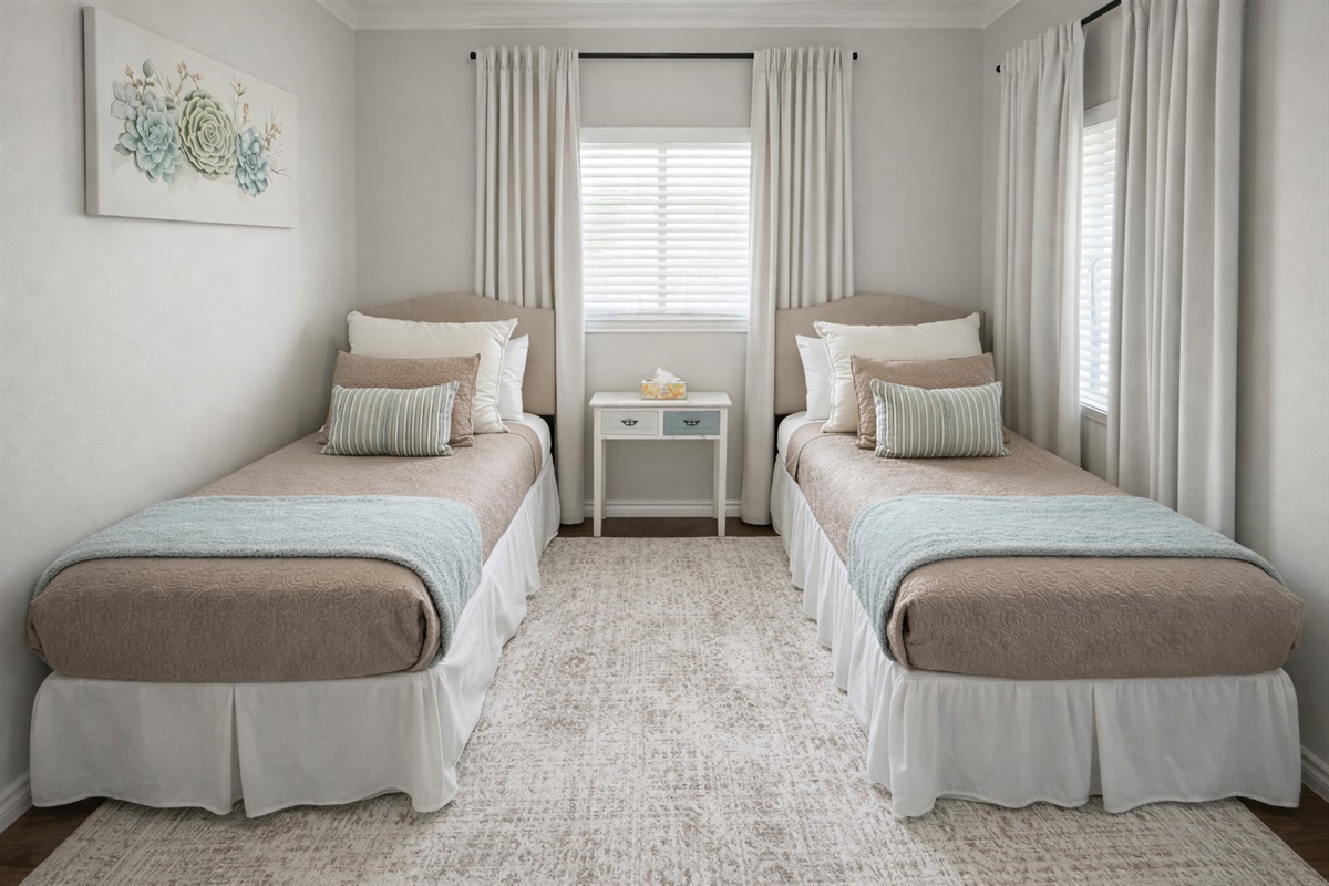 2 twin beds on main floor