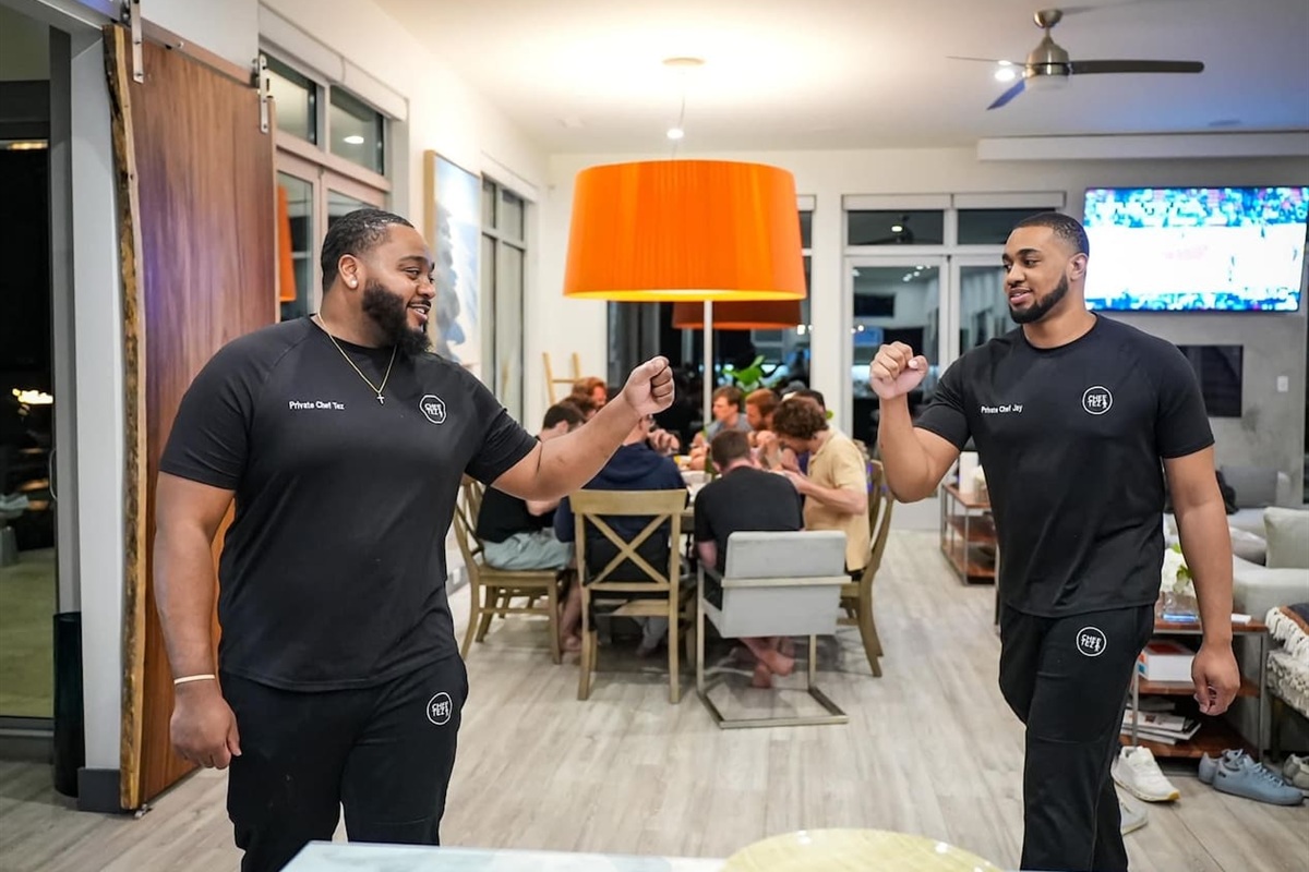 Our private chefs are ready to take your vacation to the next level!