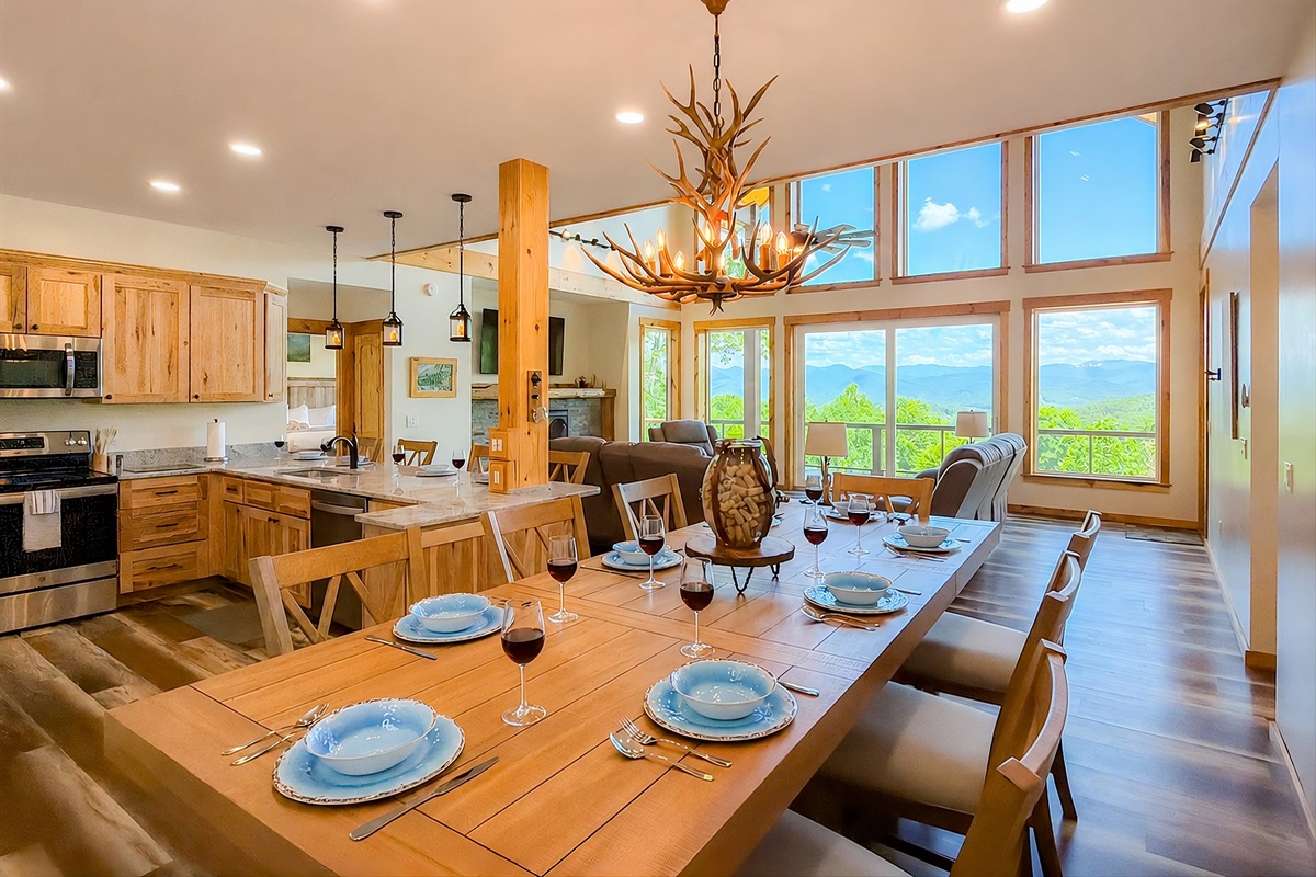 The views from the dining area and anywhere in the living room will surely not disappoint....They are better in person:)