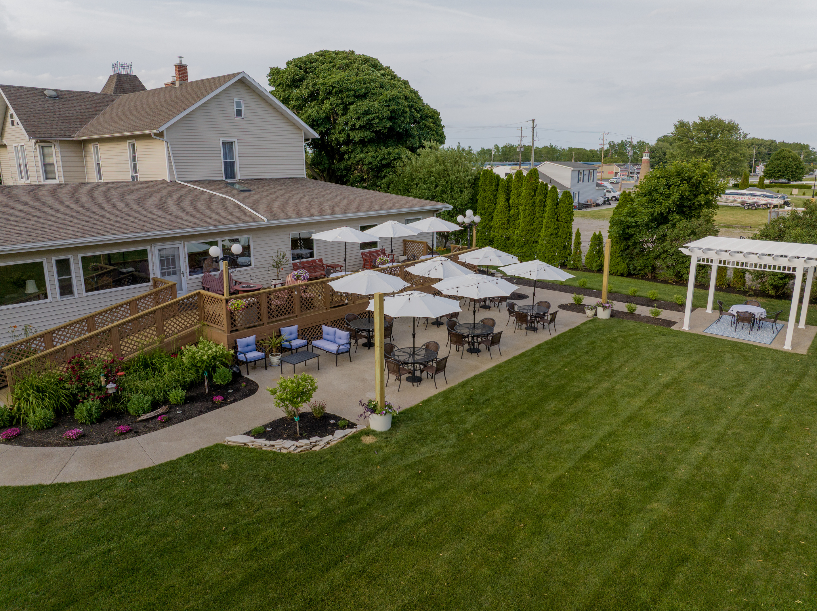 Elegant Outdoor Event Space with Garden Views