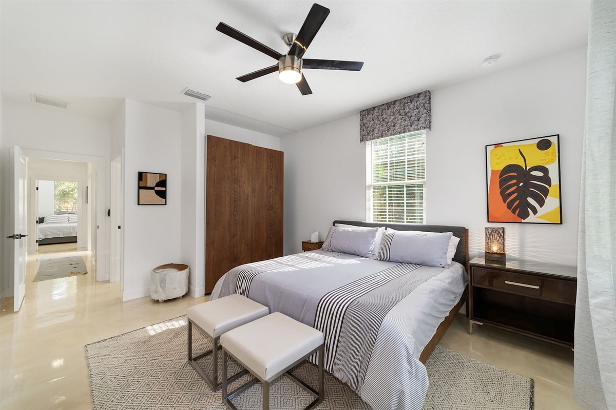 Second Primary Suite - King Bed with Ensuite bathroom