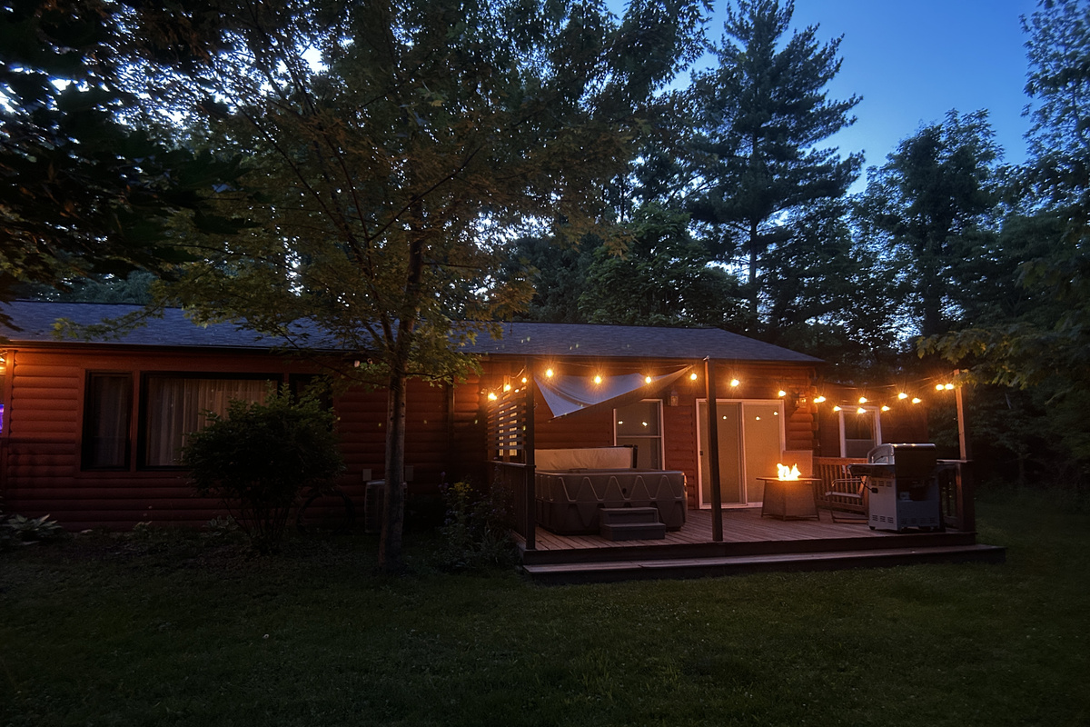 Relax by the fire and wait for the stars to come out. 