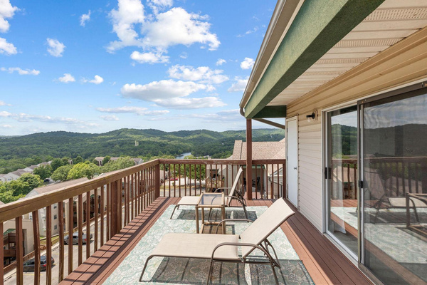 Panoramic views of Table Rock Lake 