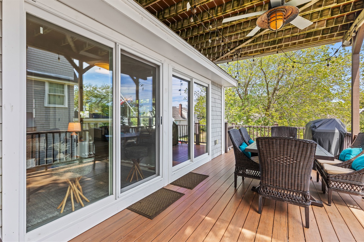 Second floor deck