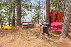 6ft picnic table and grill with great view to the lake