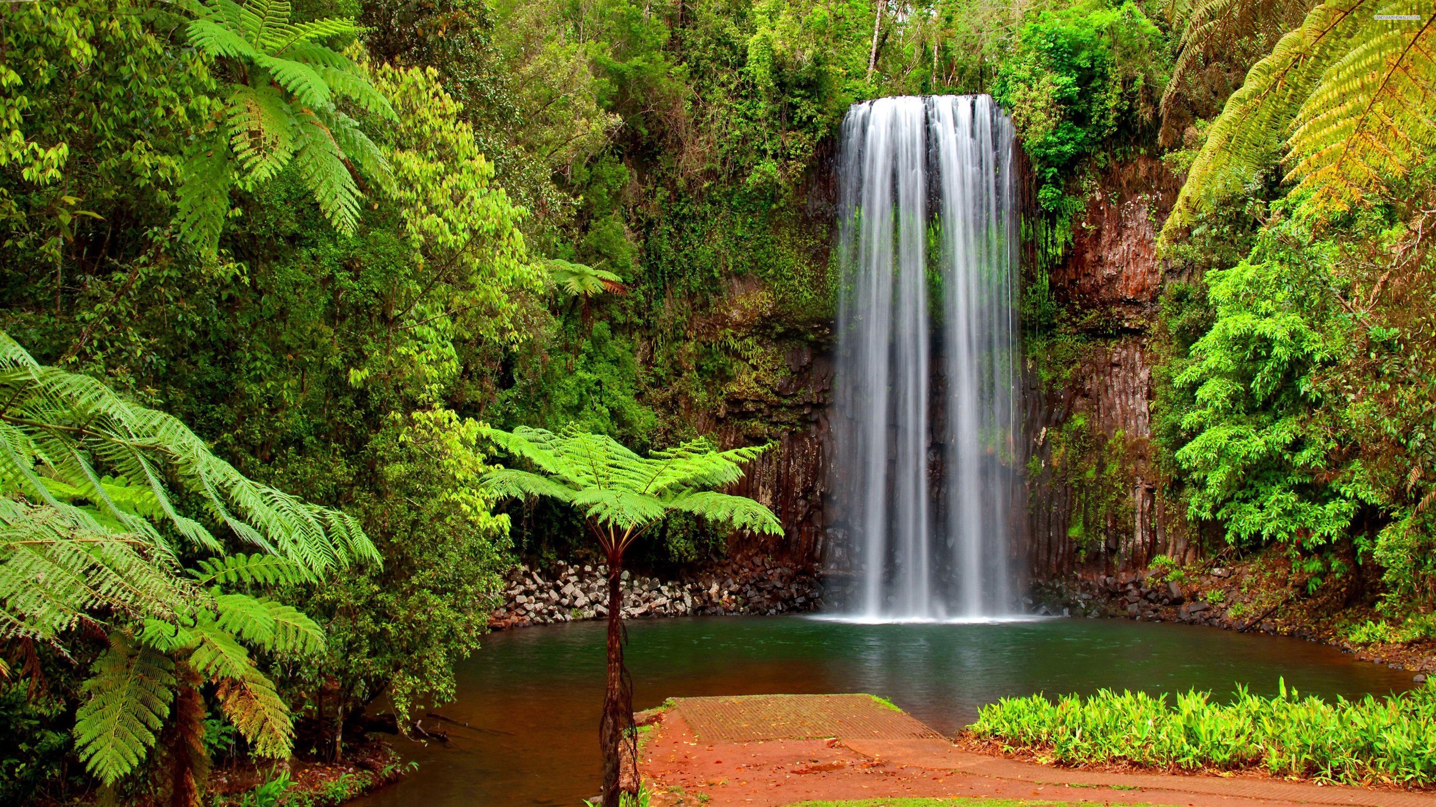 30 Minutes to Waterfalls