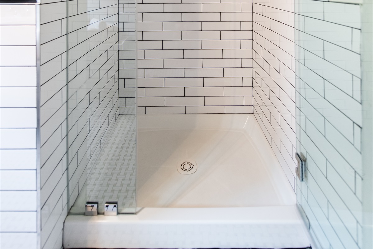 Walk in shower