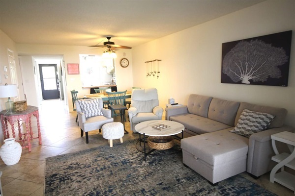 Entry to Living Room