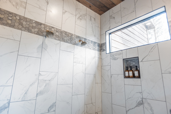 Double shower heads