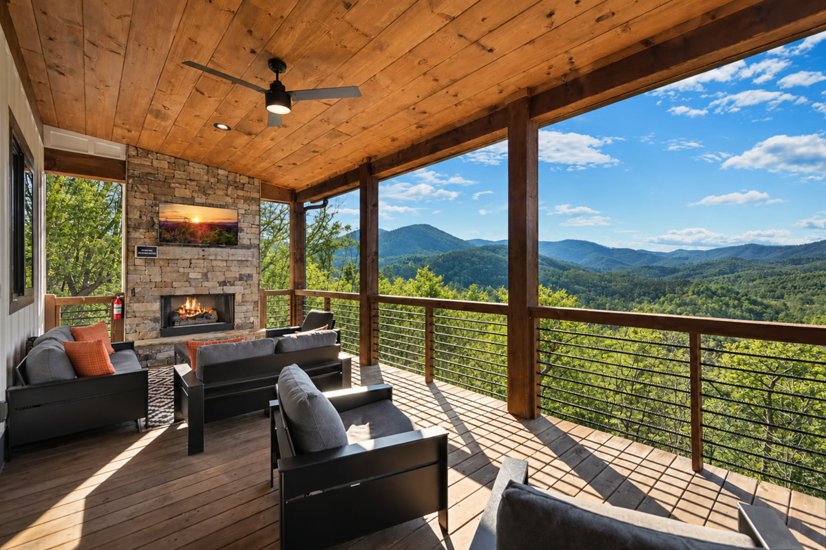 Fireplace on, views wide open. Outdoor living done the Infinity Ridge way!
*Outdoor Fireplace (Available Year Round)