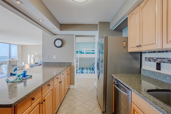 Fully furnished kitchen