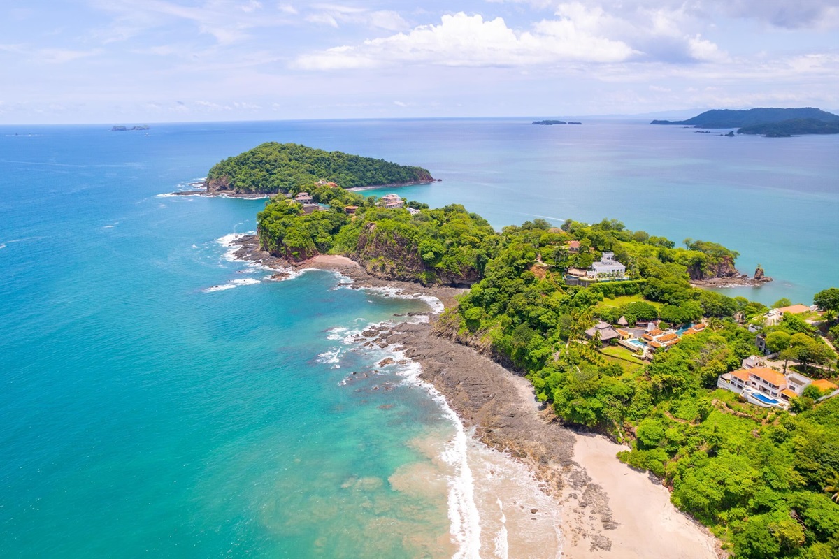 Flamingo beach