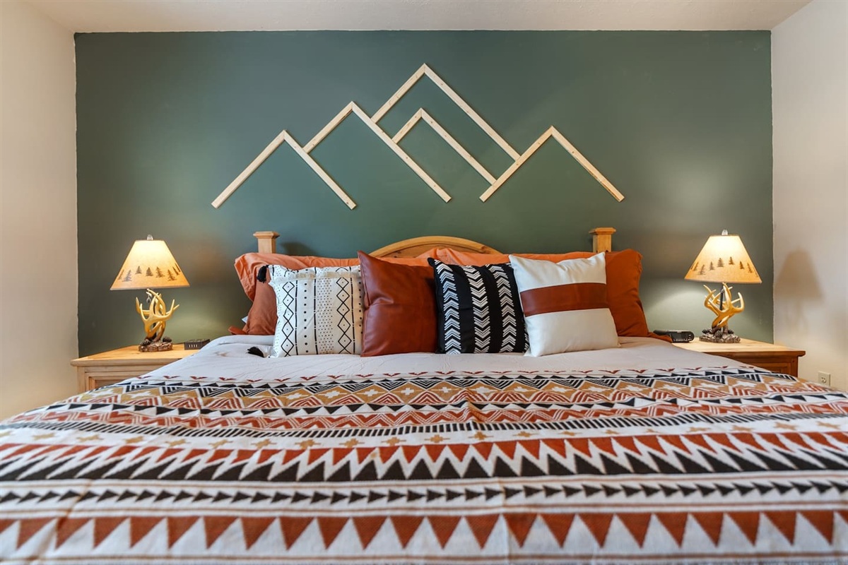 No fighting over the best bedroom here. All 4 bedrooms feature a king bed and their own private ensuite bathroom.