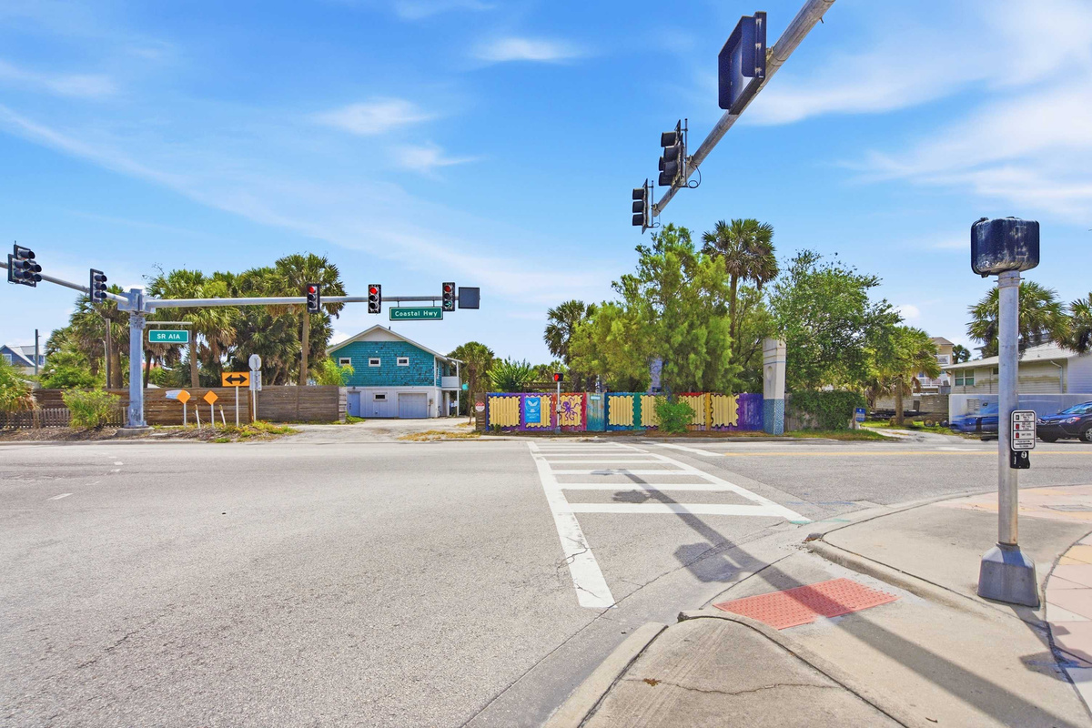 The Vilano Beach crossing, only minutes from the door. Turn one way for the sand, and the other for the Publix, the boat ramp and dinner on the Intracoastal at Beaches Restaurant or the Kingfish Grill.