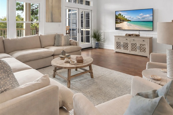 Beautifully Decorated Condo in the heart of Watercolor