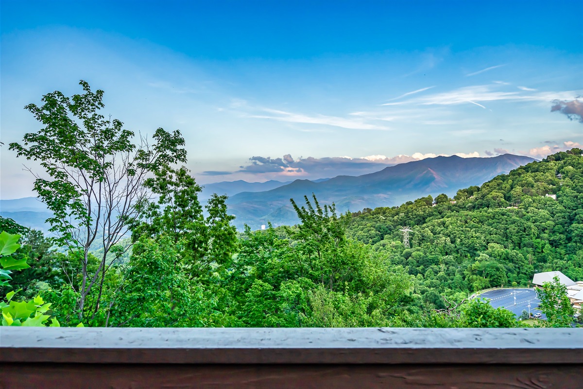 Breathtaking view from the deck (Mt. LeConte + Ober Mtn)