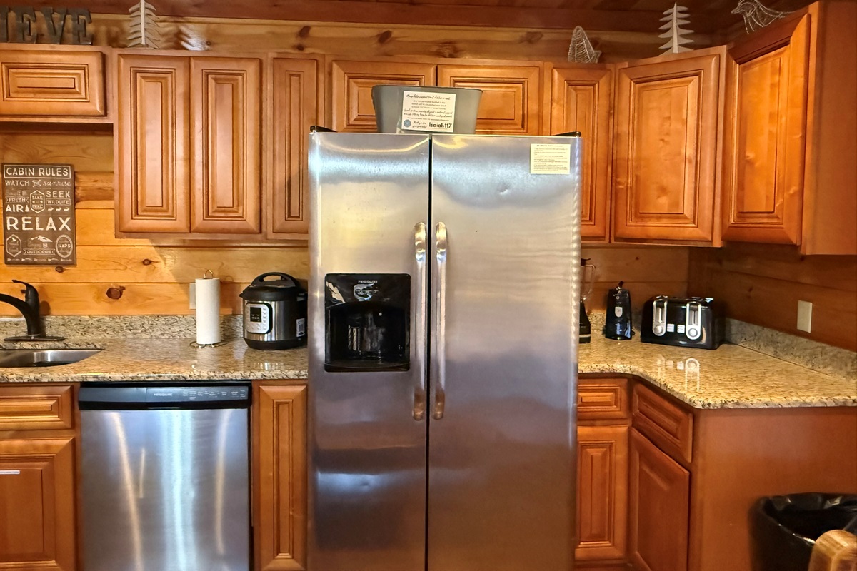 Meal prep is a breeze with our multi-function Instapot. Spend your day playing in town or in the pool, not in the kitchen.