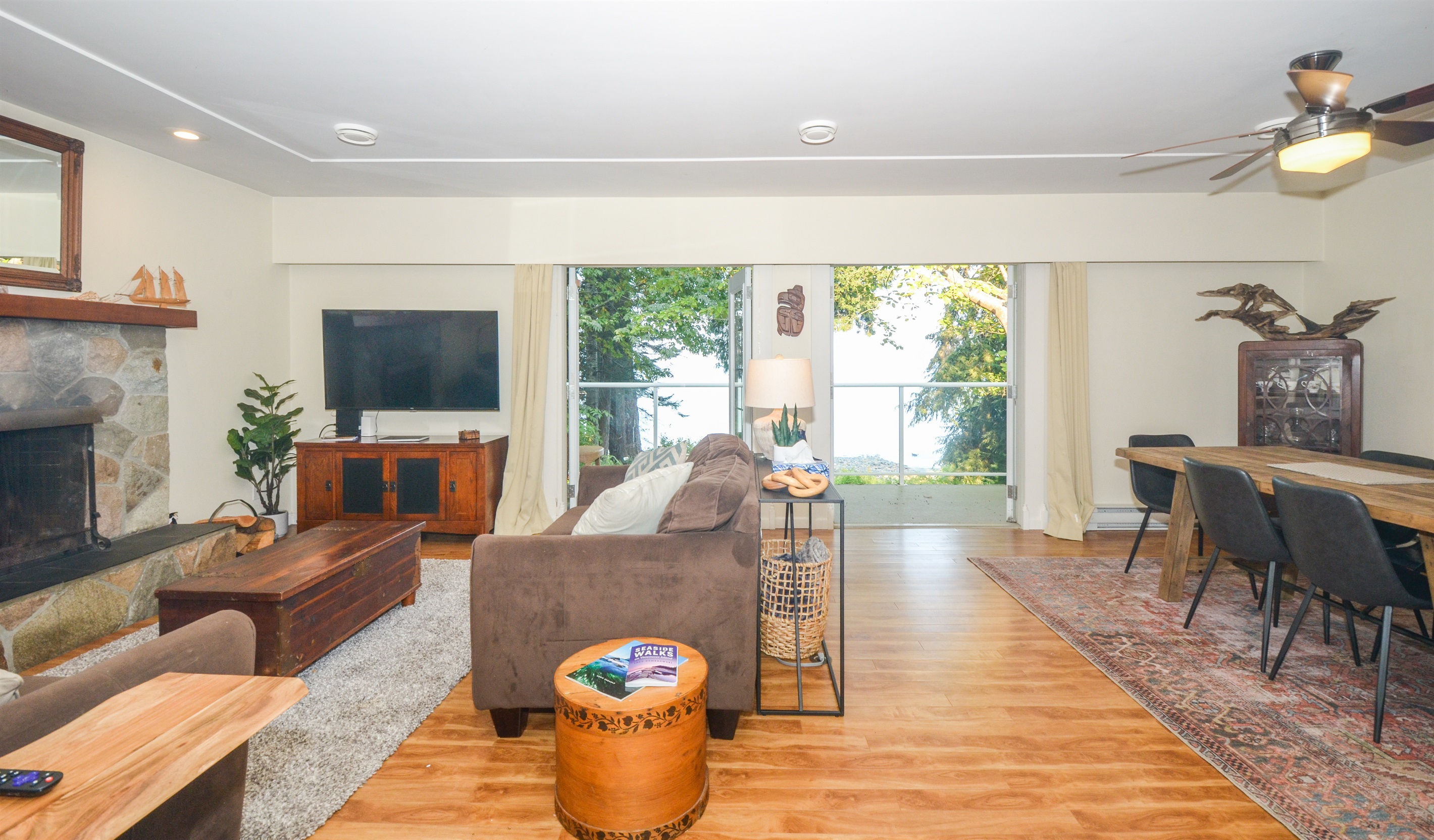 Smart TV and ocean view through double patio doors