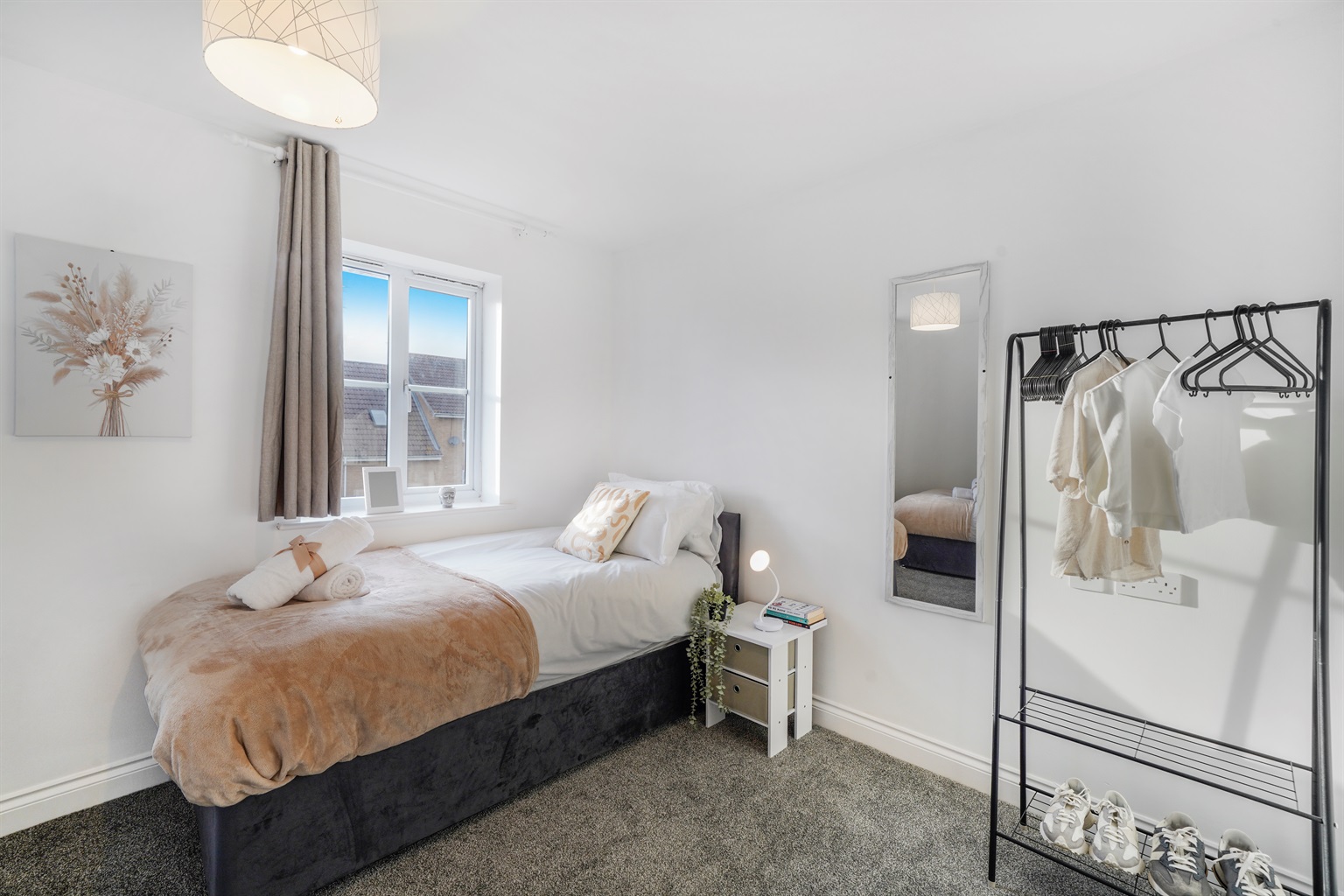 [En-suite bedroom Street View with added Storage]