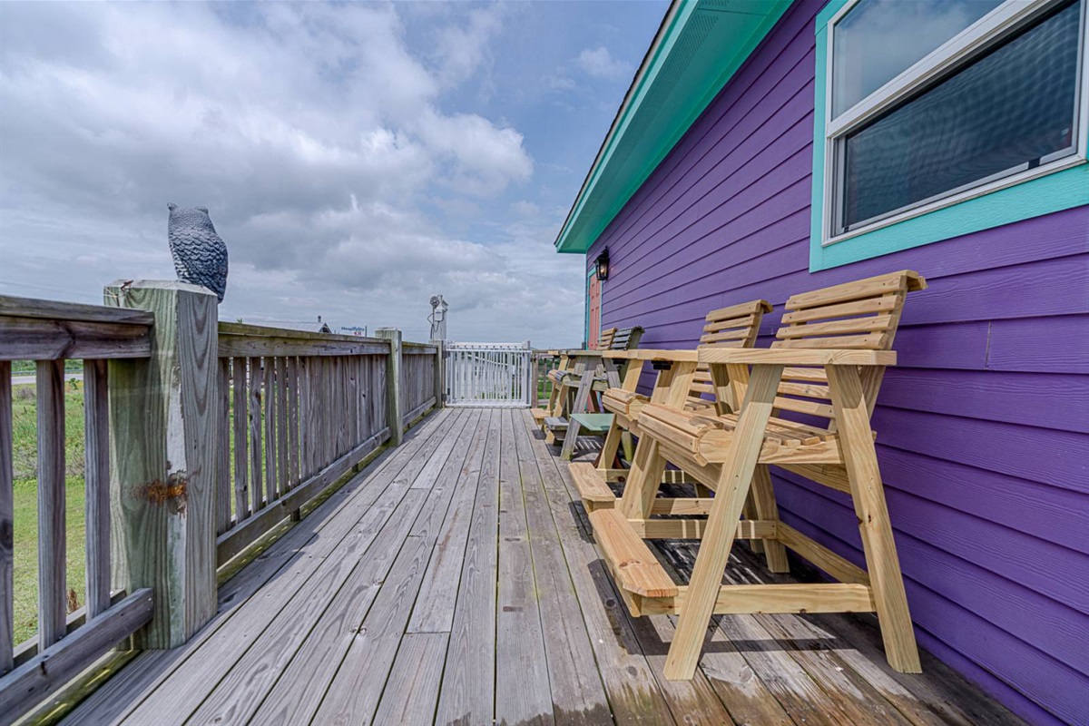 6aaafb1460cb4949b3c3d0cace593cb6 Large | Beachhouse | Texas | TX | Vacation Homes | Galveston | Crystal Beach | Kokomo | Breezy Days | Beachfront Elegance | Sunrise Serenity | Southern Sands Property Management, LLC