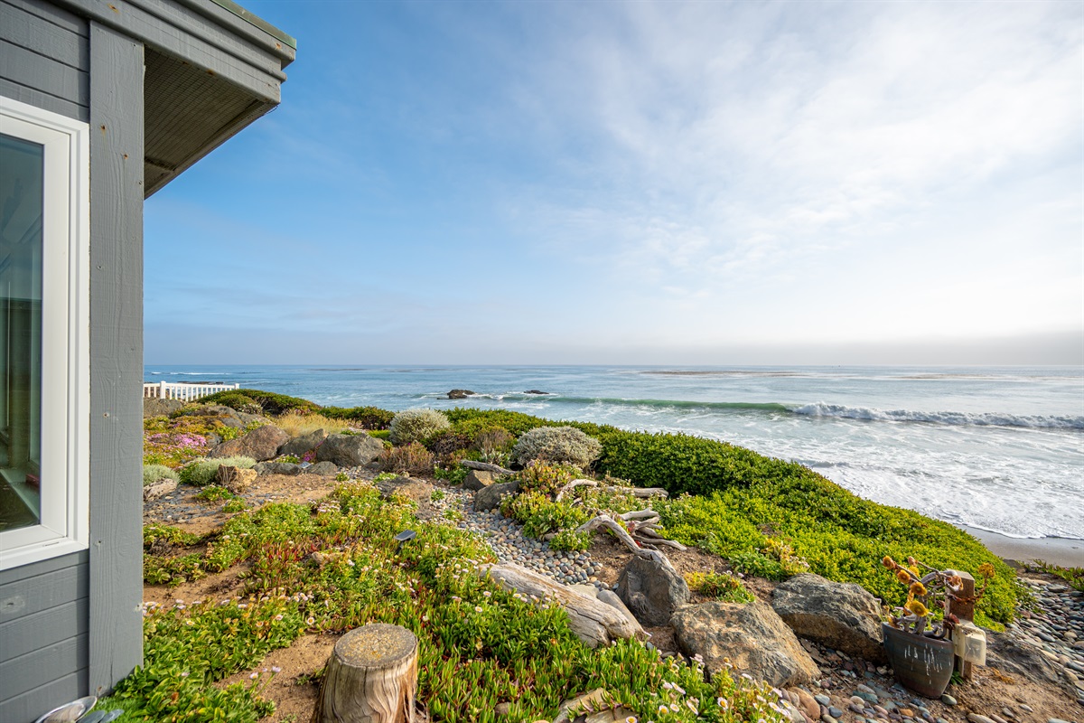 A look down the San Simeon Coast