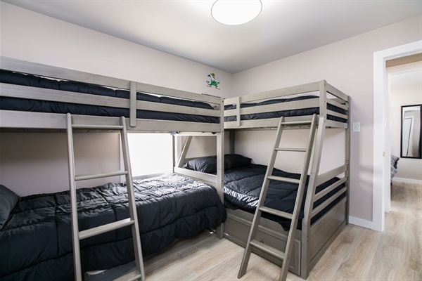Cozy 2-Bedroom Home Near Notre Dame - Perfect for Game Day Stays, photo 5