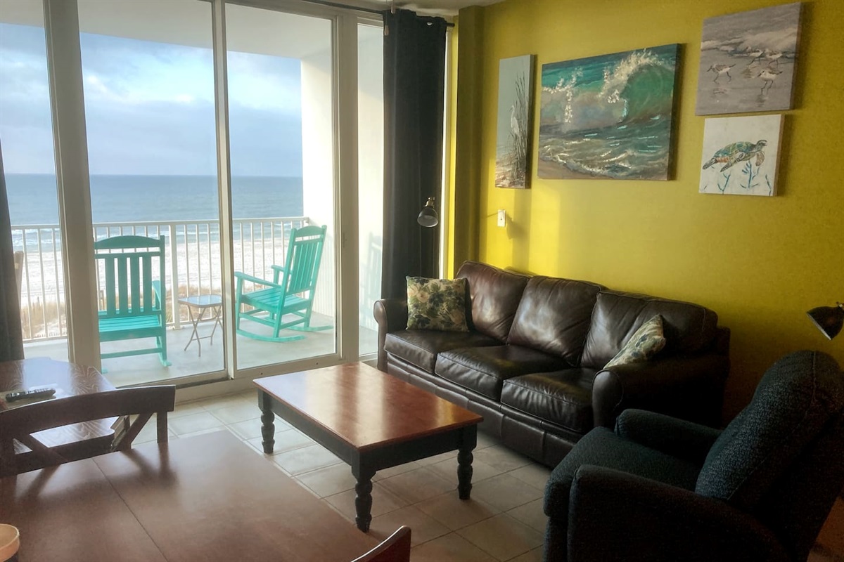 Comfort inside and out with direct Gulf front view!