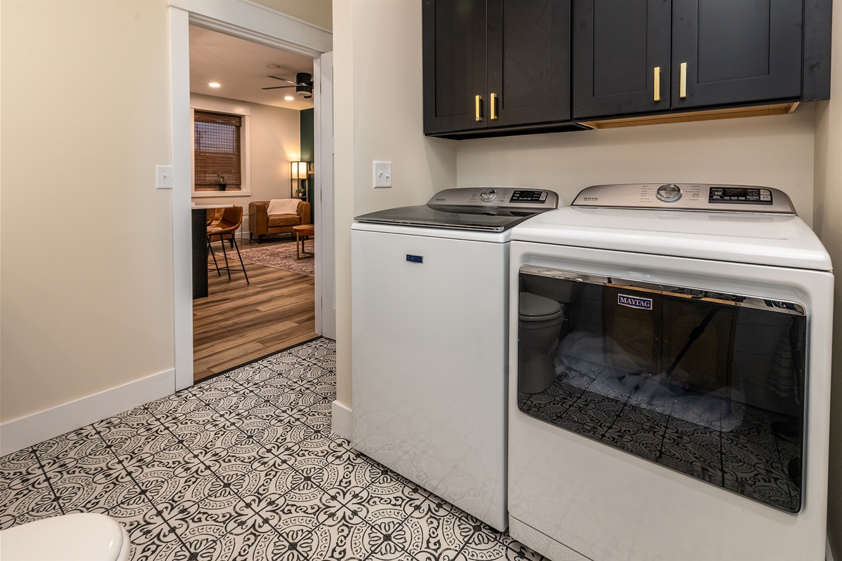 Full size Washer/Dryer in the Bathroom