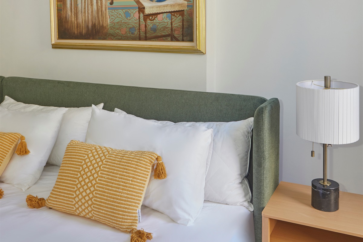 Room 1- King