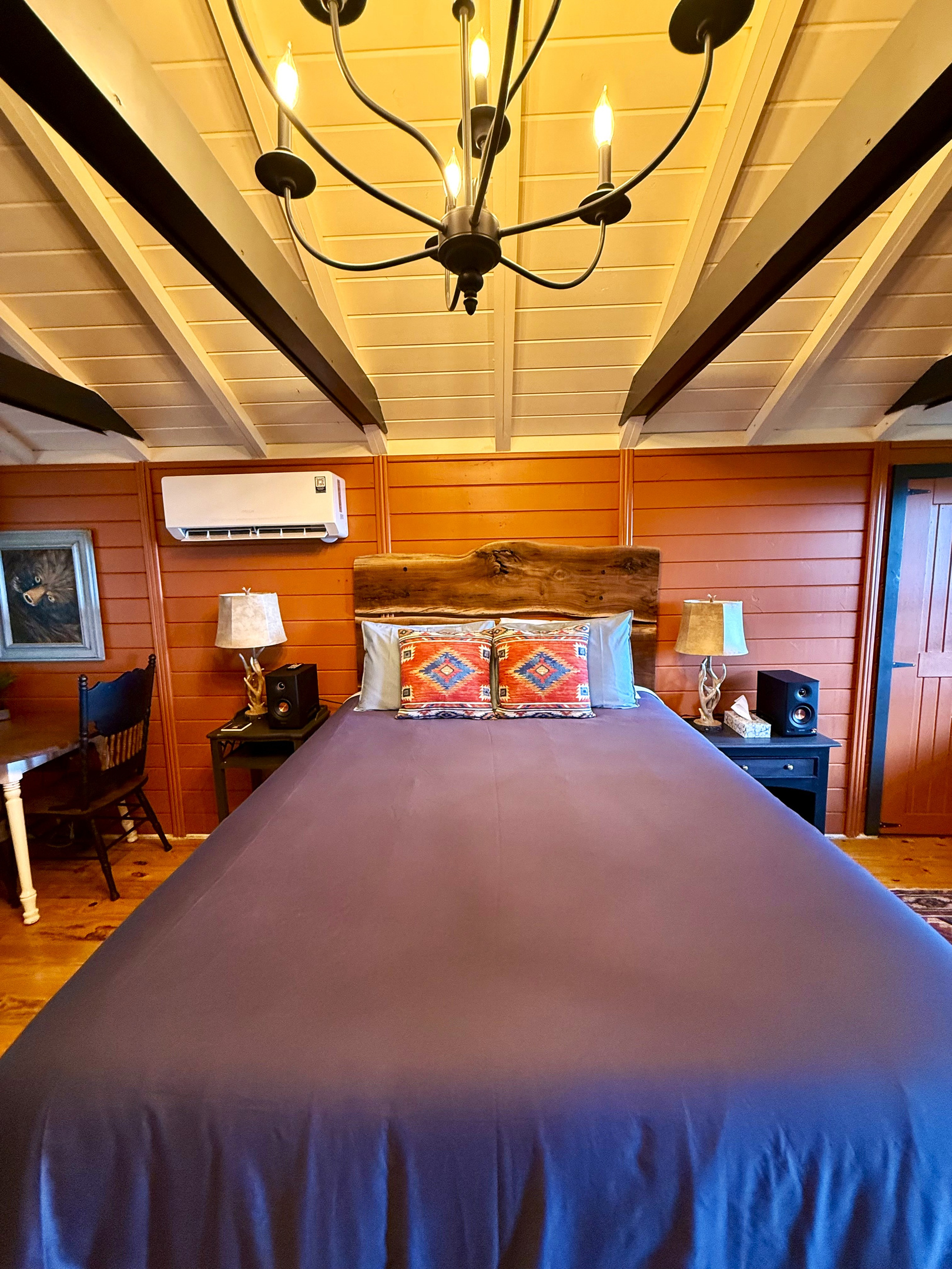 Queen bed