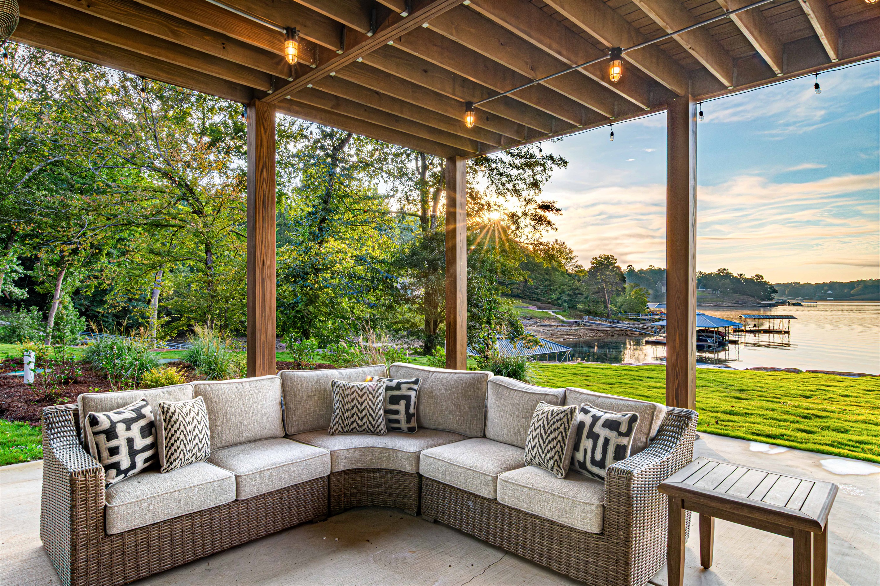 Your outdoor living room by the water.